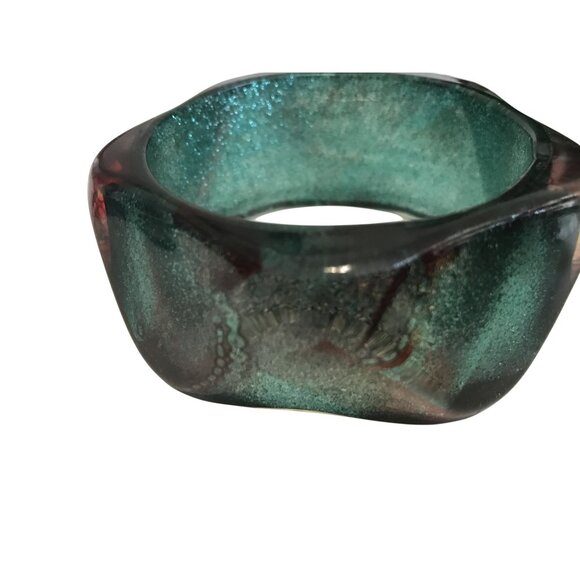 Peacock Lucite Statement Bangle Bracelet Swirled Glitter Green Red Geometric MCM - Picture 3 of 11